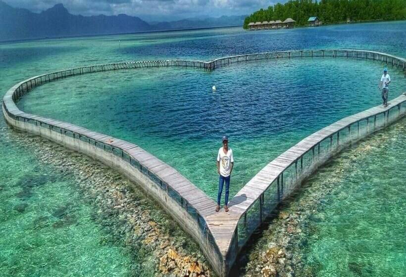 بنسيون Nusa Nalan Beach Resort