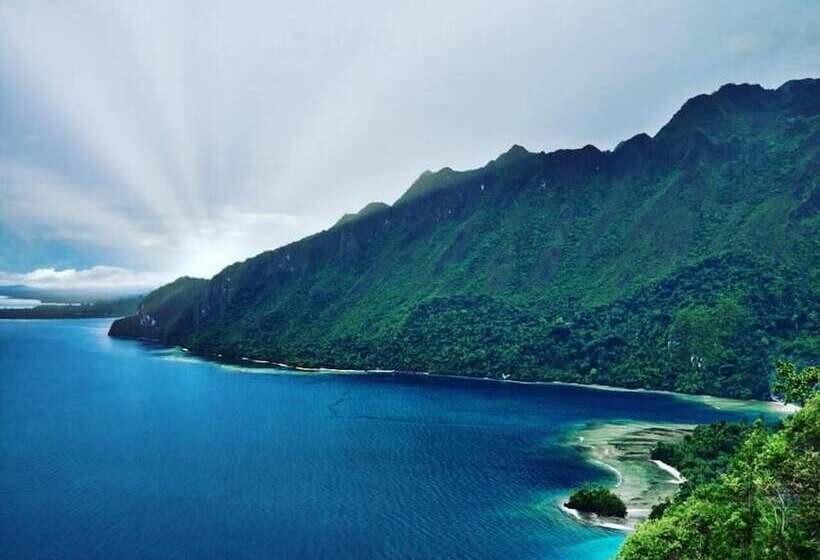 بنسيون Nusa Nalan Beach Resort