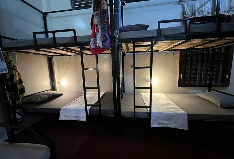 Hg Hostel And Motobikes