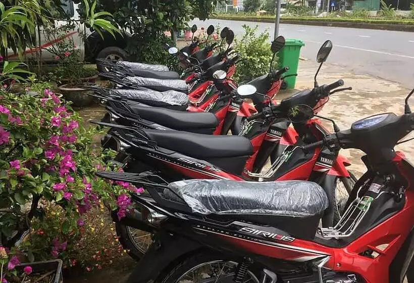 Hg Hostel And Motobikes