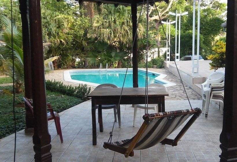 هتل Casa Inti Guesthouse & Lodge