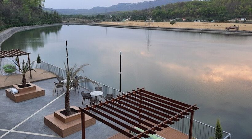 Hotel Jay Clarks Exotica