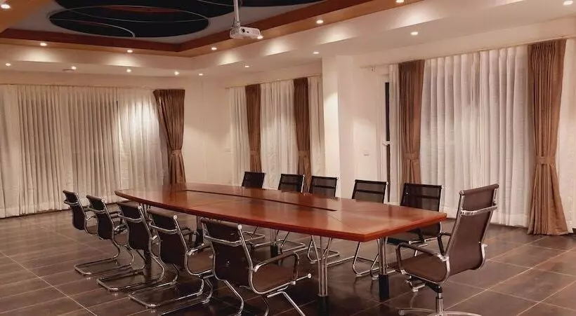 ホテル Jay Clarks Exotica