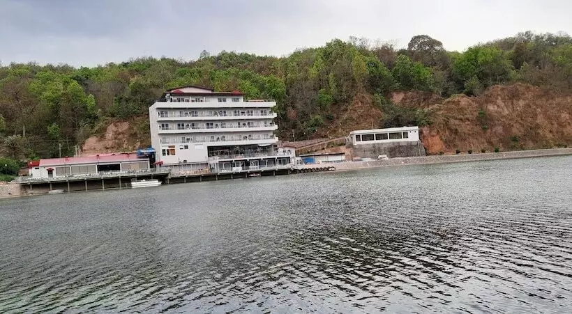 ホテル Jay Clarks Exotica