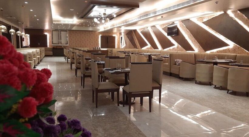 Hotel Jay Clarks Exotica