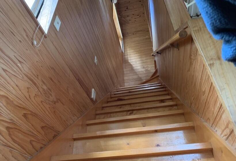 בית מלון כפרי Miike Camp Village