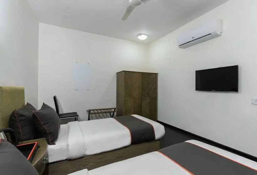 Hotel Collection O 47553 Oriental Residency