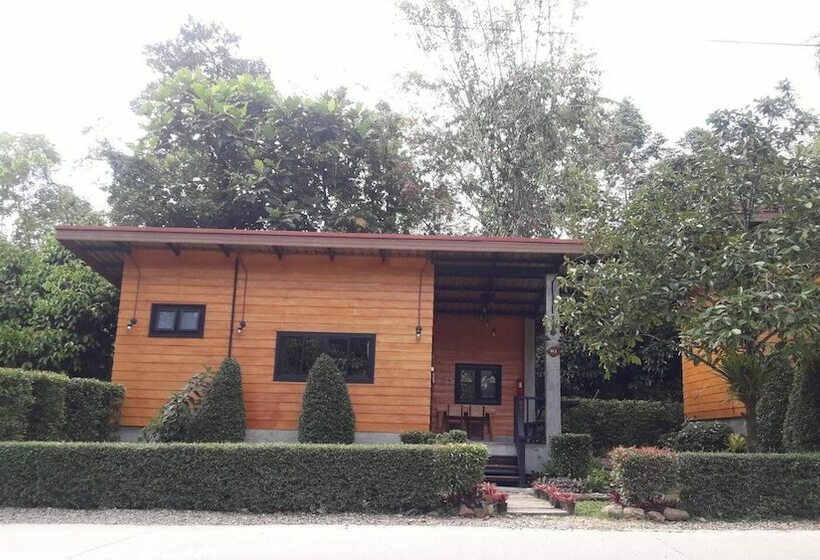 Hotel Plainam Resort