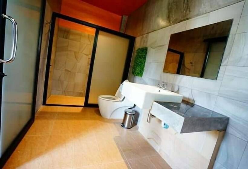 Hotel Plainam Resort