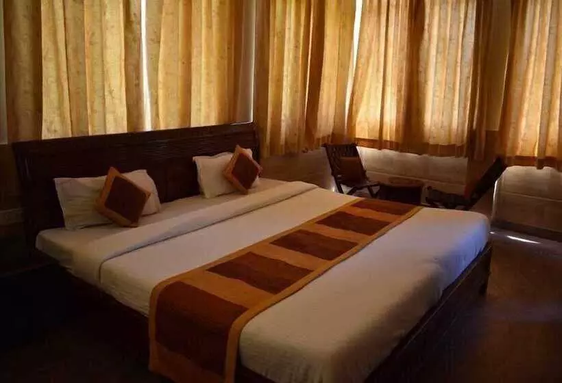 Hotelli Rg Palace Jaipur