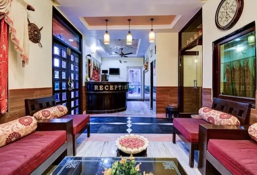 Hotelli Rg Palace Jaipur