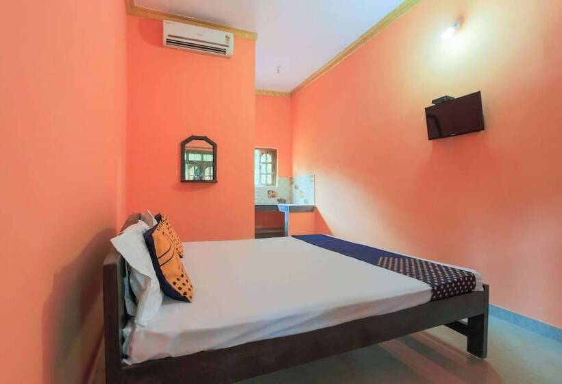 Hotel Spot On 64796 Vailankanni Guest House