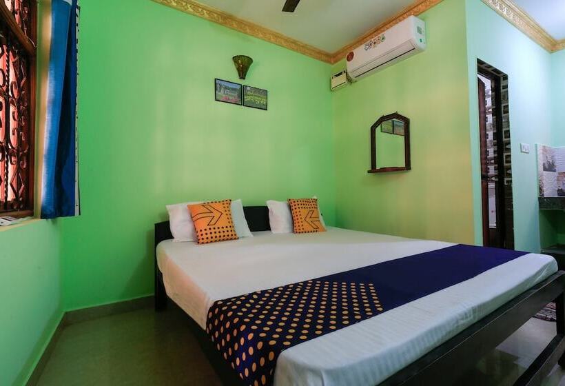 Hotel Spot On 64796 Vailankanni Guest House