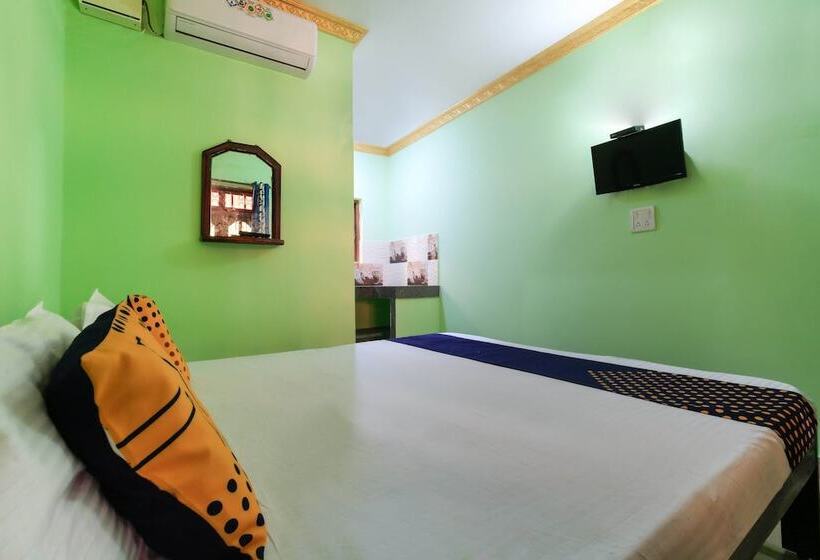 Hotel Spot On 64796 Vailankanni Guest House