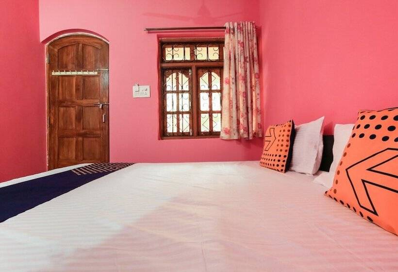 Hotel Spot On 64796 Vailankanni Guest House