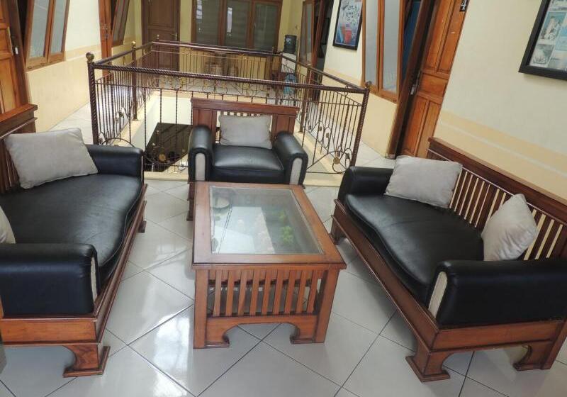 Pensione Puspa Indah Syariah 2