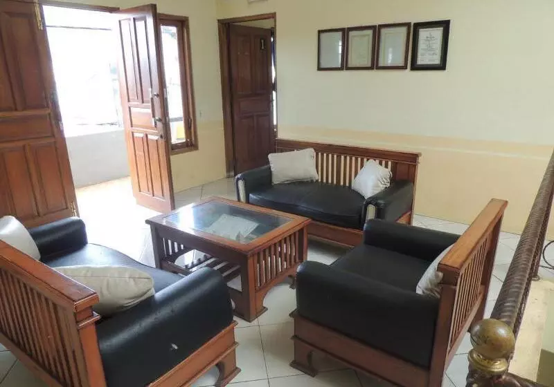 Majatalo Puspa Indah Syariah 2