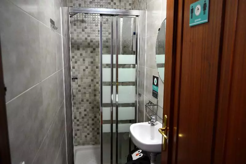 Albergue O Fogar De Teodomiro