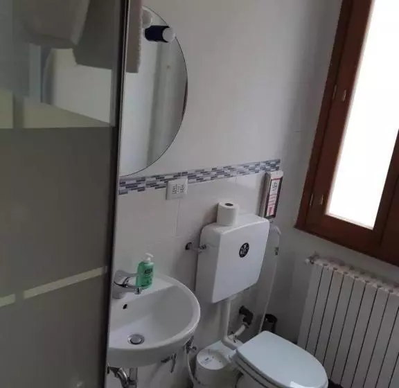 تختخواب و صبحانه Sogni D Oro Guest House