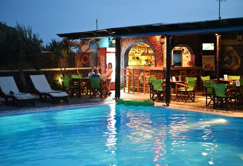 Holiday Beach Resort Santorini