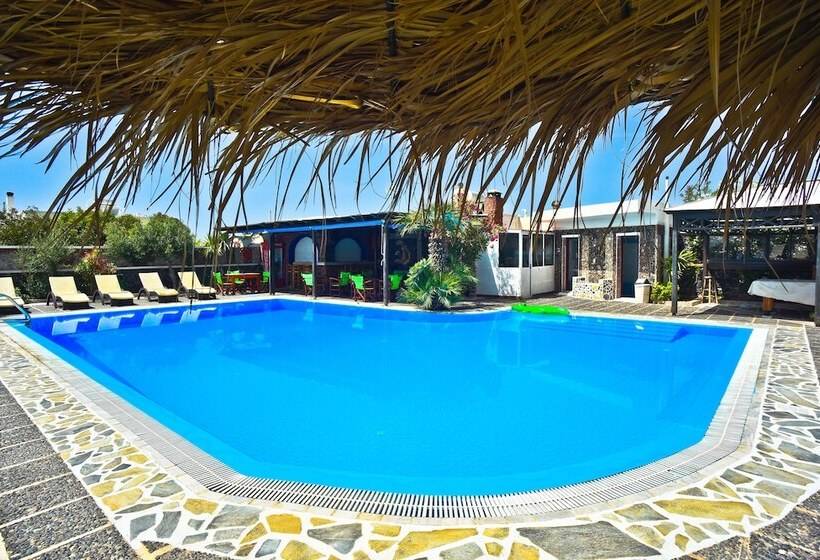 Holiday Beach Resort Santorini