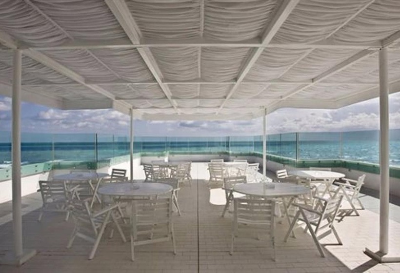 בית מלון כפרי Alexander Museum Palace