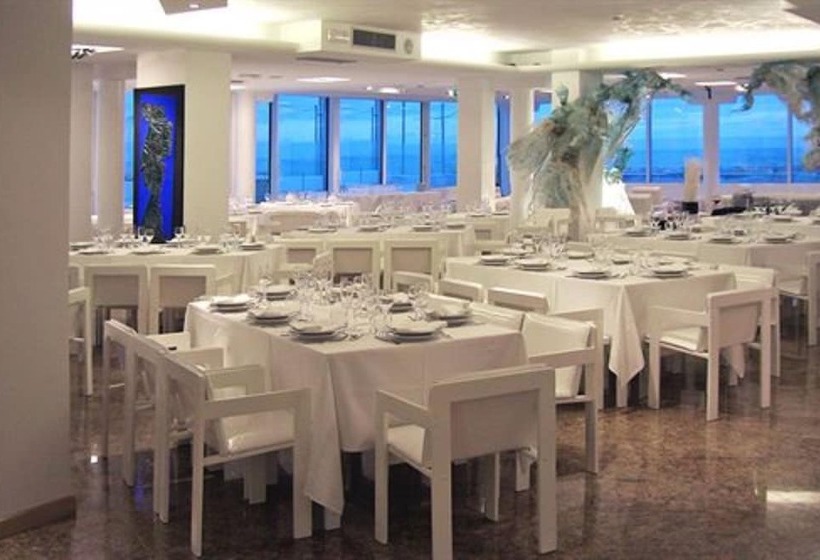 בית מלון כפרי Alexander Museum Palace