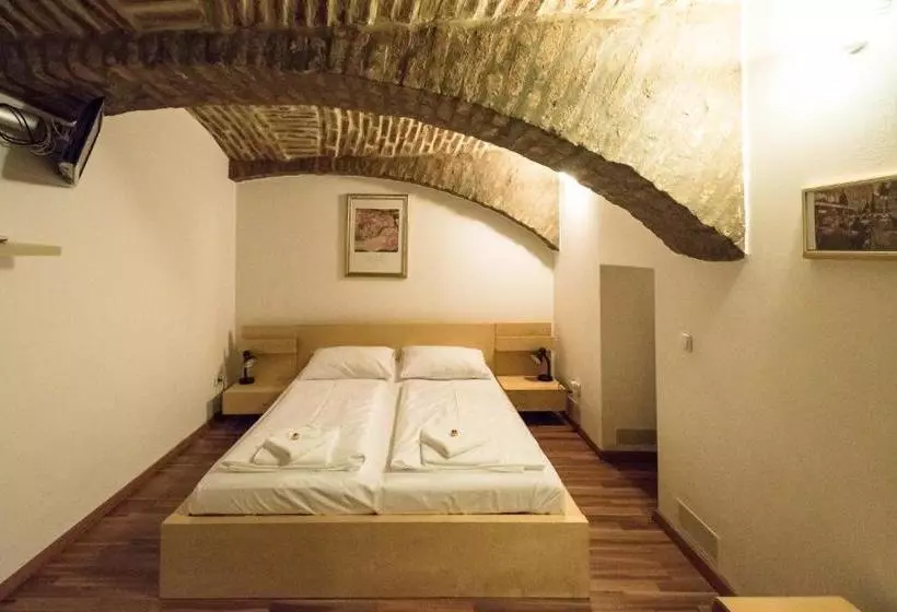 هتل Angel S Place Vienna