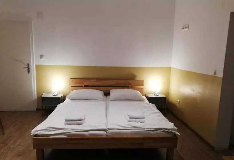 هتل Angel S Place Vienna