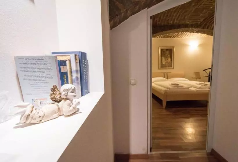 هتل Angel S Place Vienna