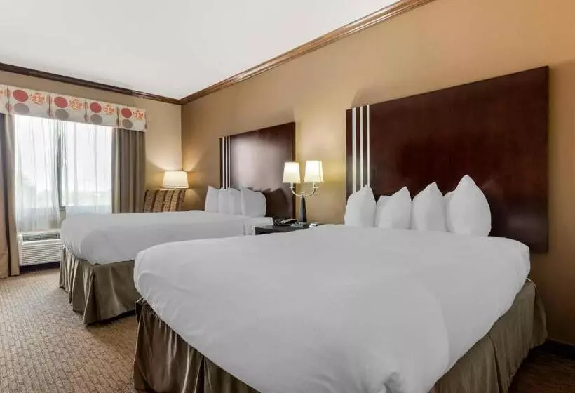 Best Western Plus Texoma Hotel & Suites