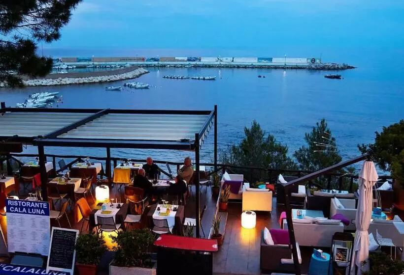 酒店 Cala Luna