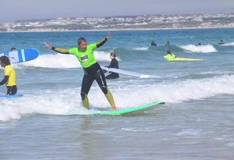 בית מלון כפרי G3 Gamboa Beach Houses