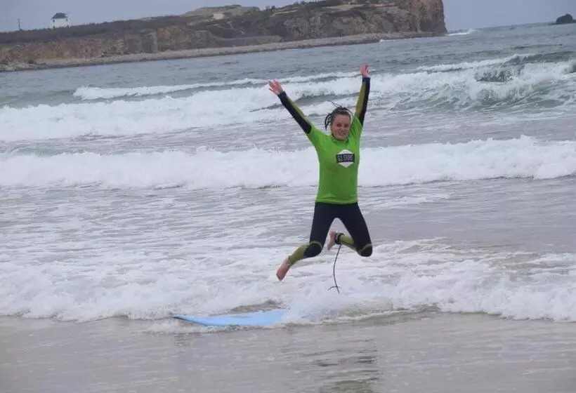 בית מלון כפרי G3 Gamboa Beach Houses