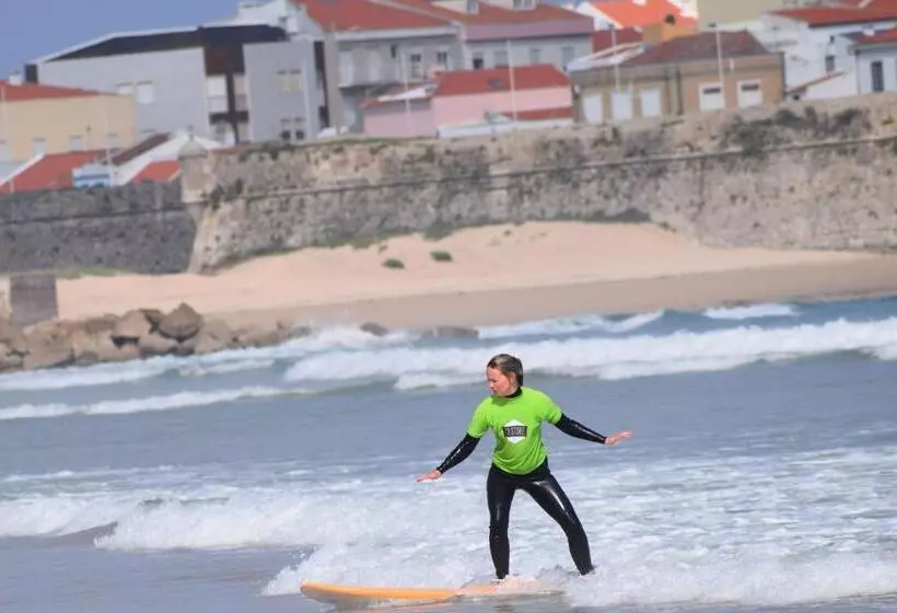 בית מלון כפרי G3 Gamboa Beach Houses