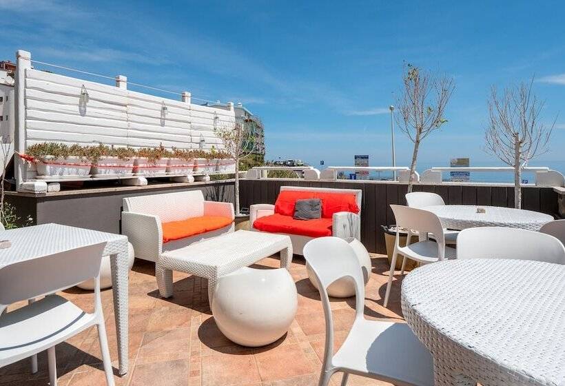 فندق Il Nuovo Gabbiano