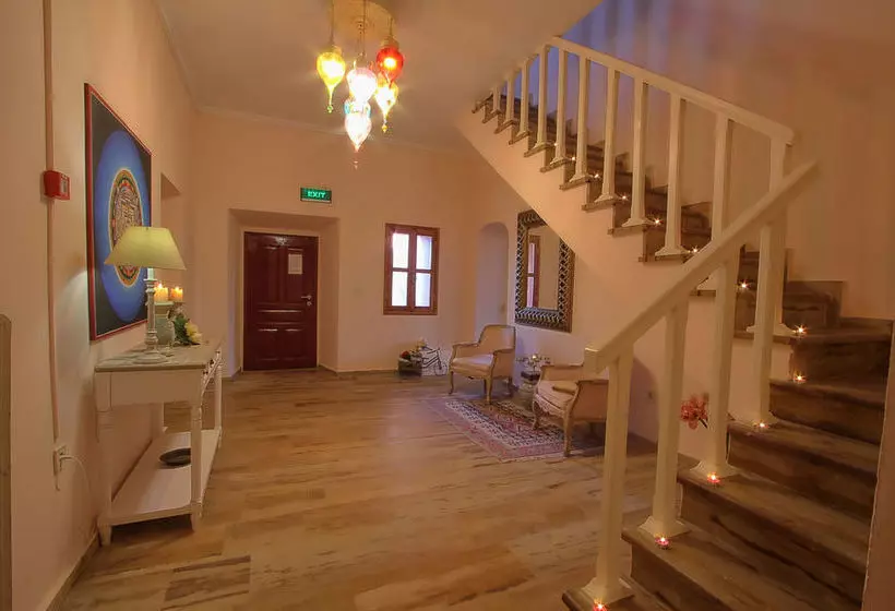 هتل Mavrokordatiko