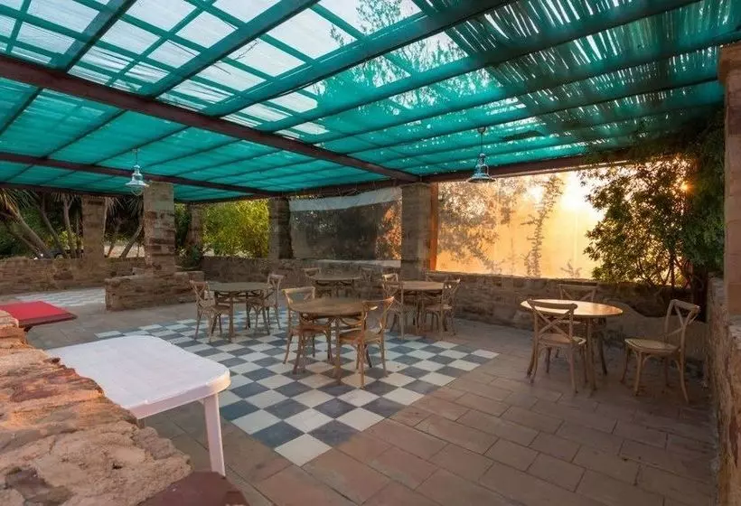 هتل Mavrokordatiko