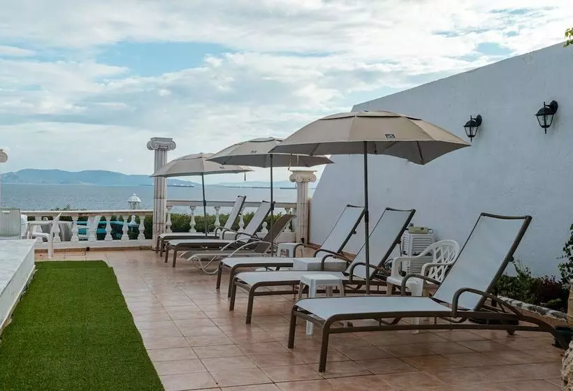 호텔 Mistral Apartments Aegina