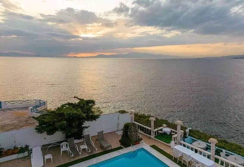 호텔 Mistral Apartments Aegina