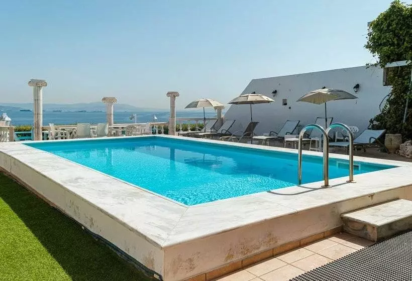 호텔 Mistral Apartments Aegina