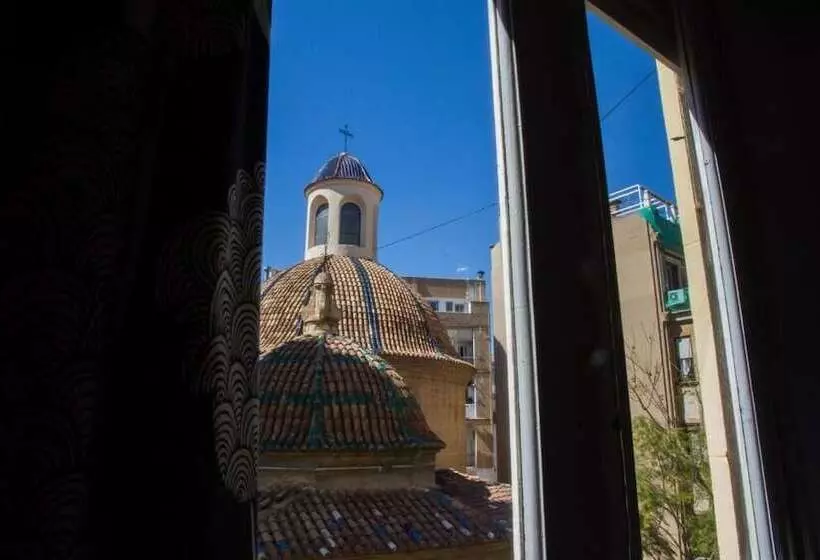 فندق Russafa Youth Hostel