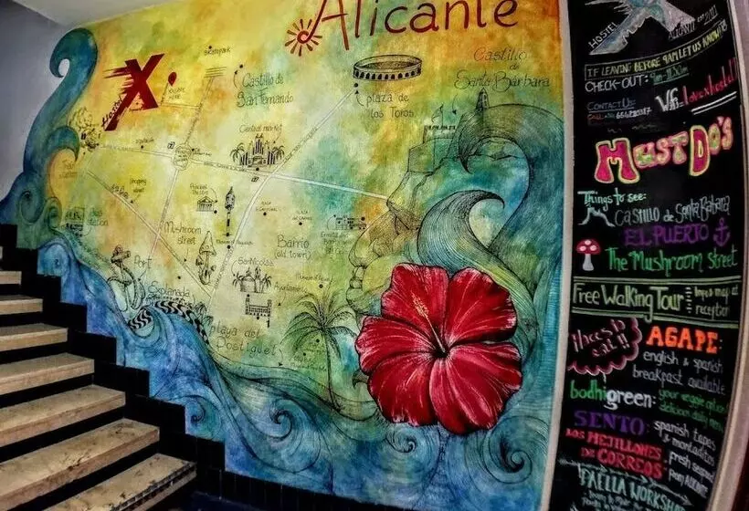 X Hostel Alicante