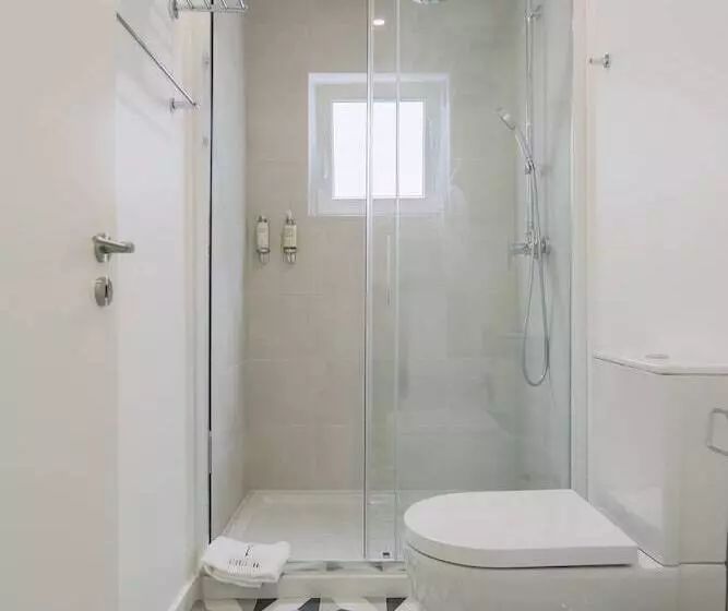 هاستل Azores Inn  Family Suites