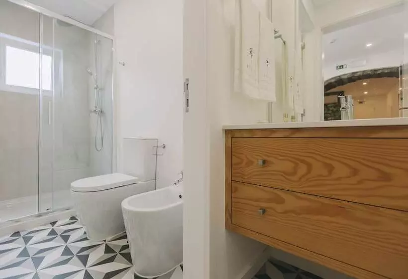 هاستل Azores Inn  Family Suites