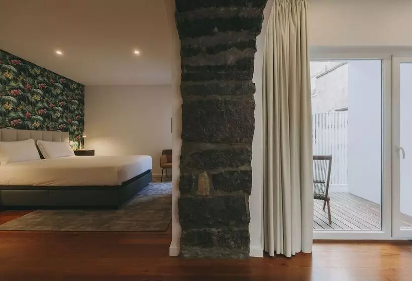 هاستل Azores Inn  Family Suites