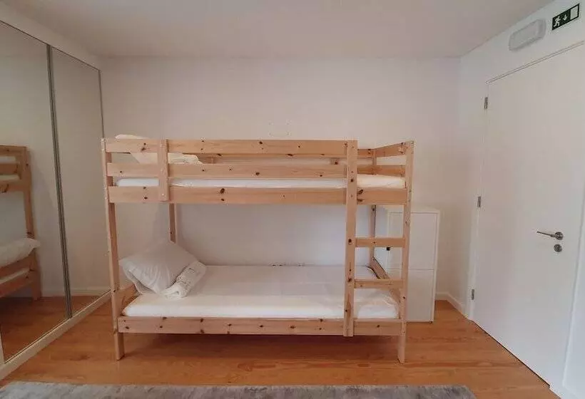 هاستل Azores Inn  Family Suites