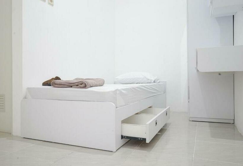 Hostel Koolkost Syariah At Laweyan Solo