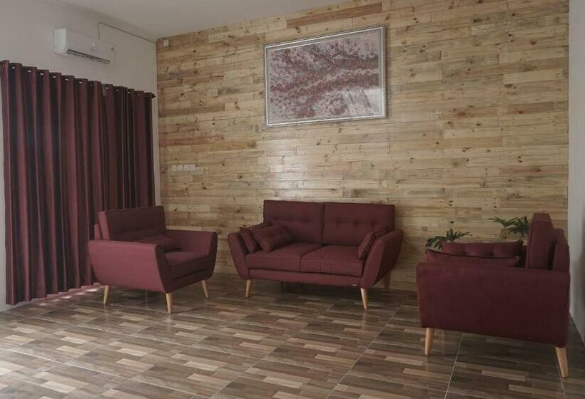 Hostel Koolkost Syariah At Laweyan Solo