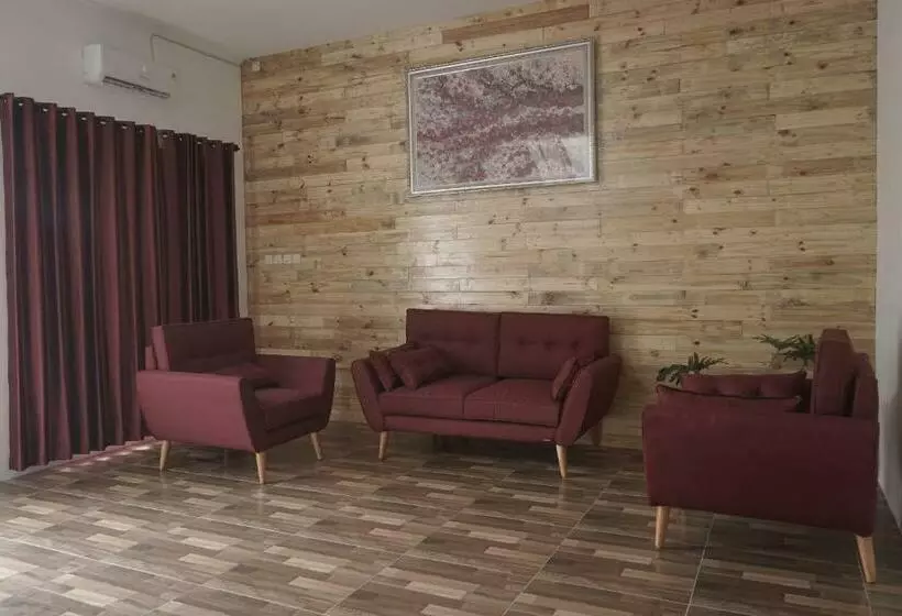 Retkeilymaja Koolkost Syariah At Laweyan Solo